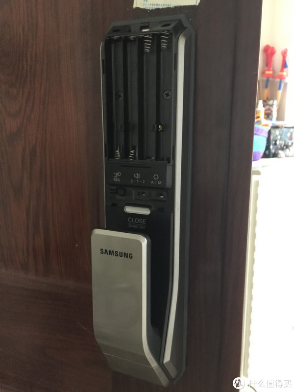  SAMSUNG  SHS-P718 ָ