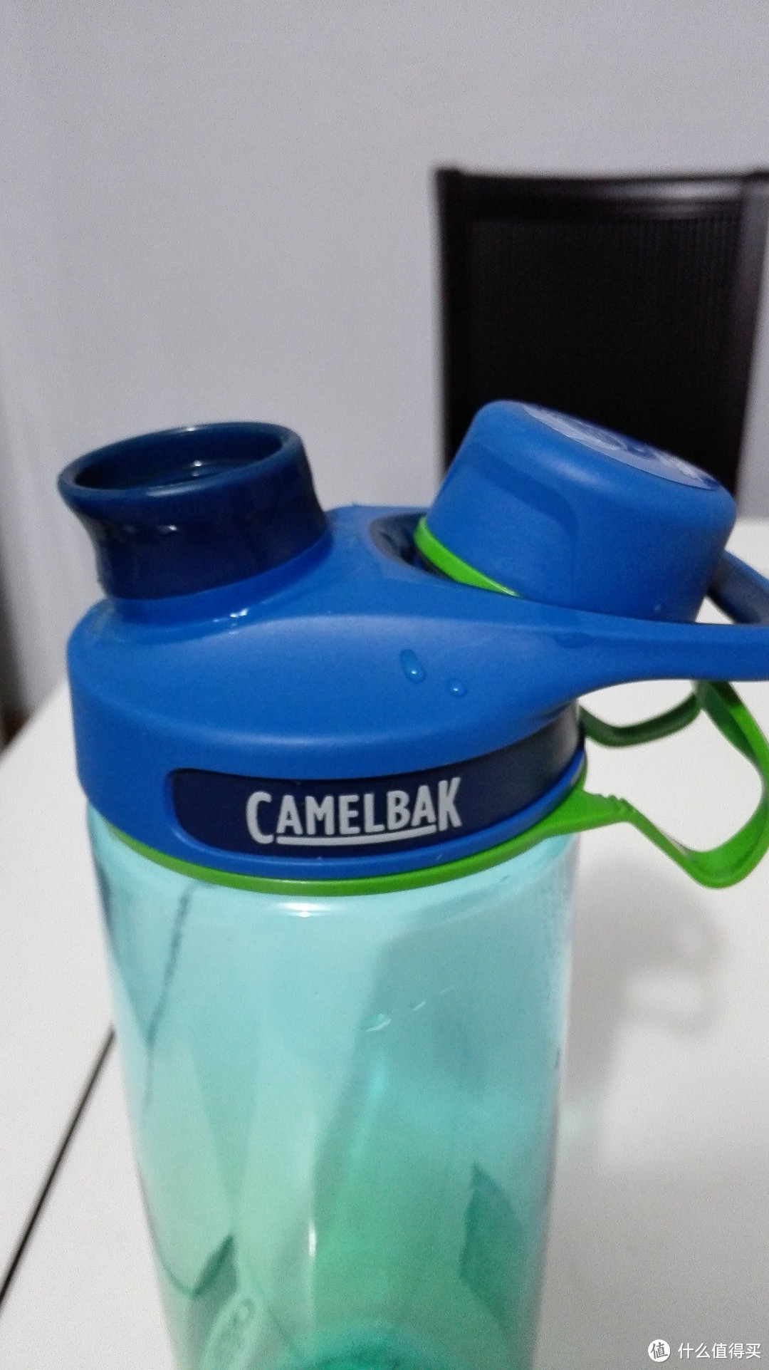 Camelbak 驼峰龙口水壶便携防漏水杯