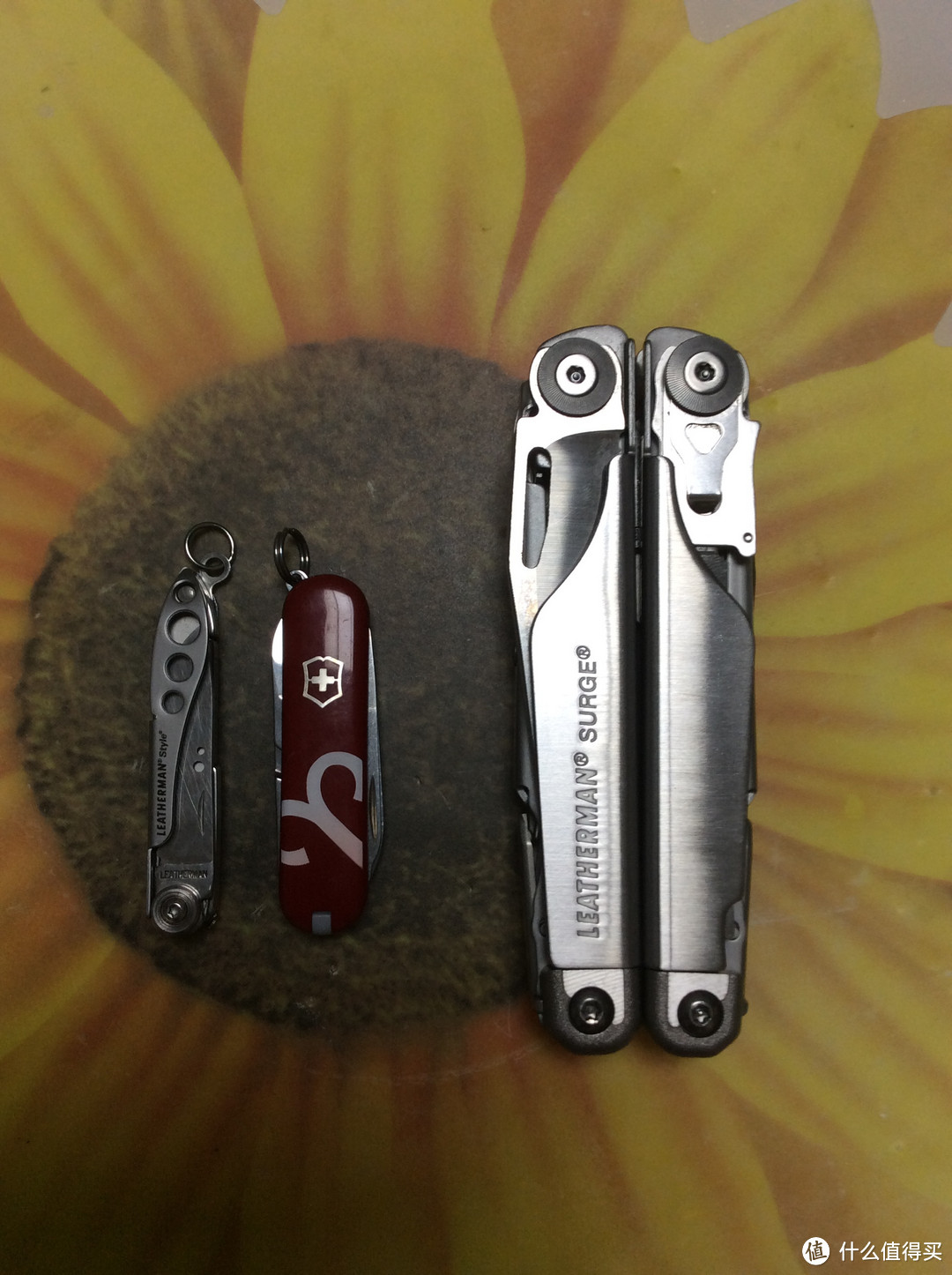 Leatherman 莱泽曼与 Victorinox 维氏 部分多功能工具的对比