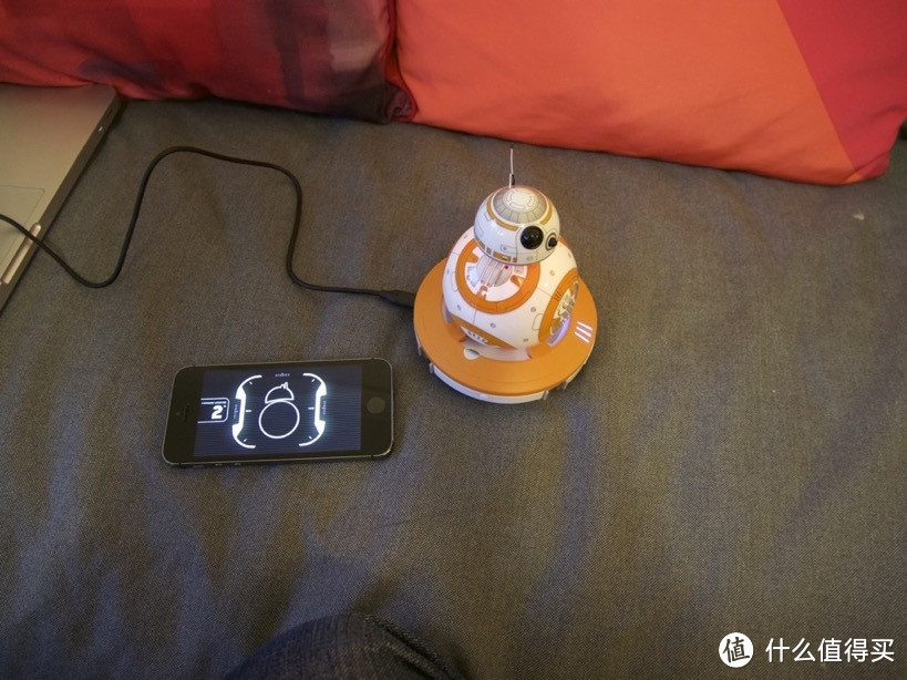 原力逗猫 — Sphero BB-8 星球大战7 遥控智能机器人 开箱