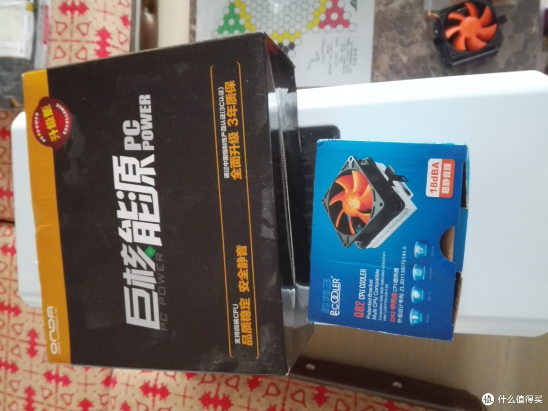 大就一个字,我只说一次---先马坦克机箱+鼠标垫 众测