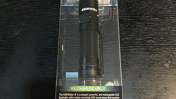 Olight S30R II 手电外观展示(底座|充电口|大小)