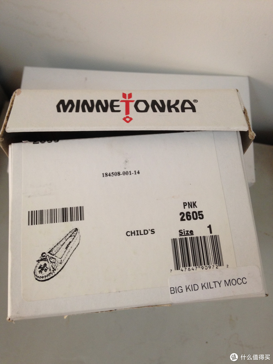 终于买到了合适的 Minnetonka 迷你唐卡童鞋