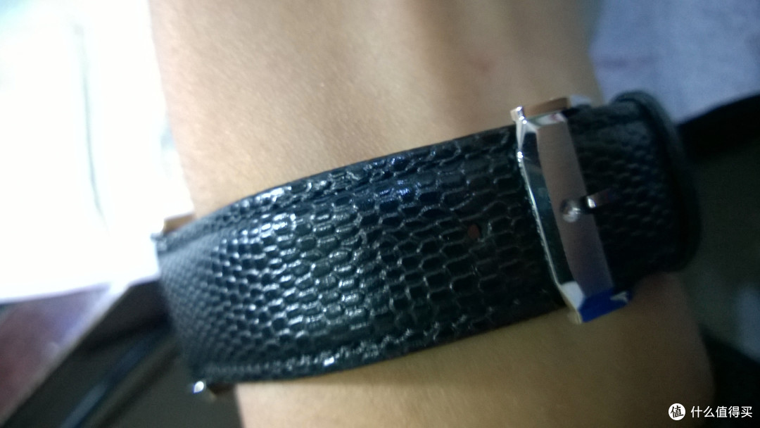 我猜我猜猜猜：MOVADO 摩凡陀 Museum Collection 博物馆系列 2100002 男款时装腕表