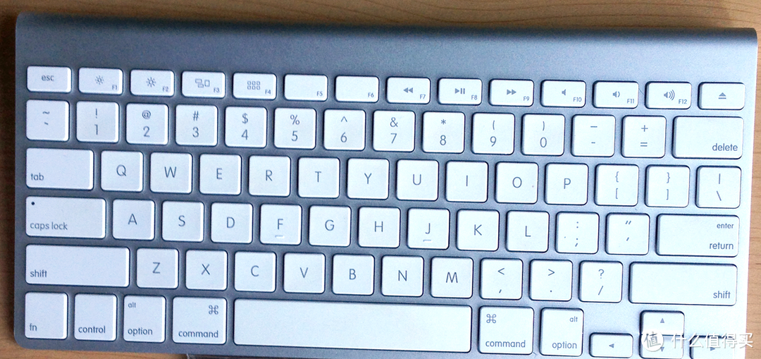 功能及其丰富的雷柏KX无线双模式机械键盘