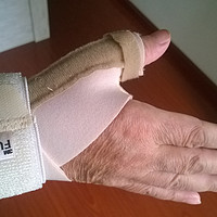 鼠标手/妈妈手/腱鞘炎缓解疼痛 - 3M FUTURO 护多乐 45841EN 拇指支撑套