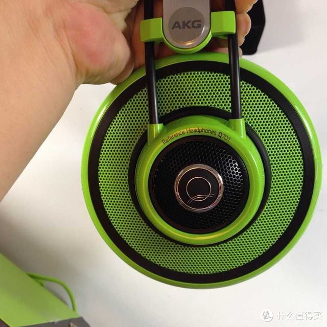 AKG 爱科技 Q701 头戴式耳机兼和魅族EP-21HD的对比