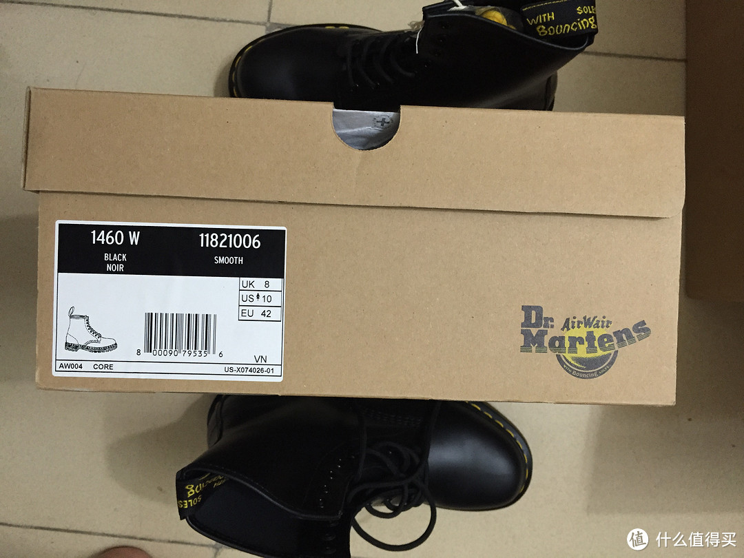 超级好价：Dr. Martens 1460 中性8孔马丁靴