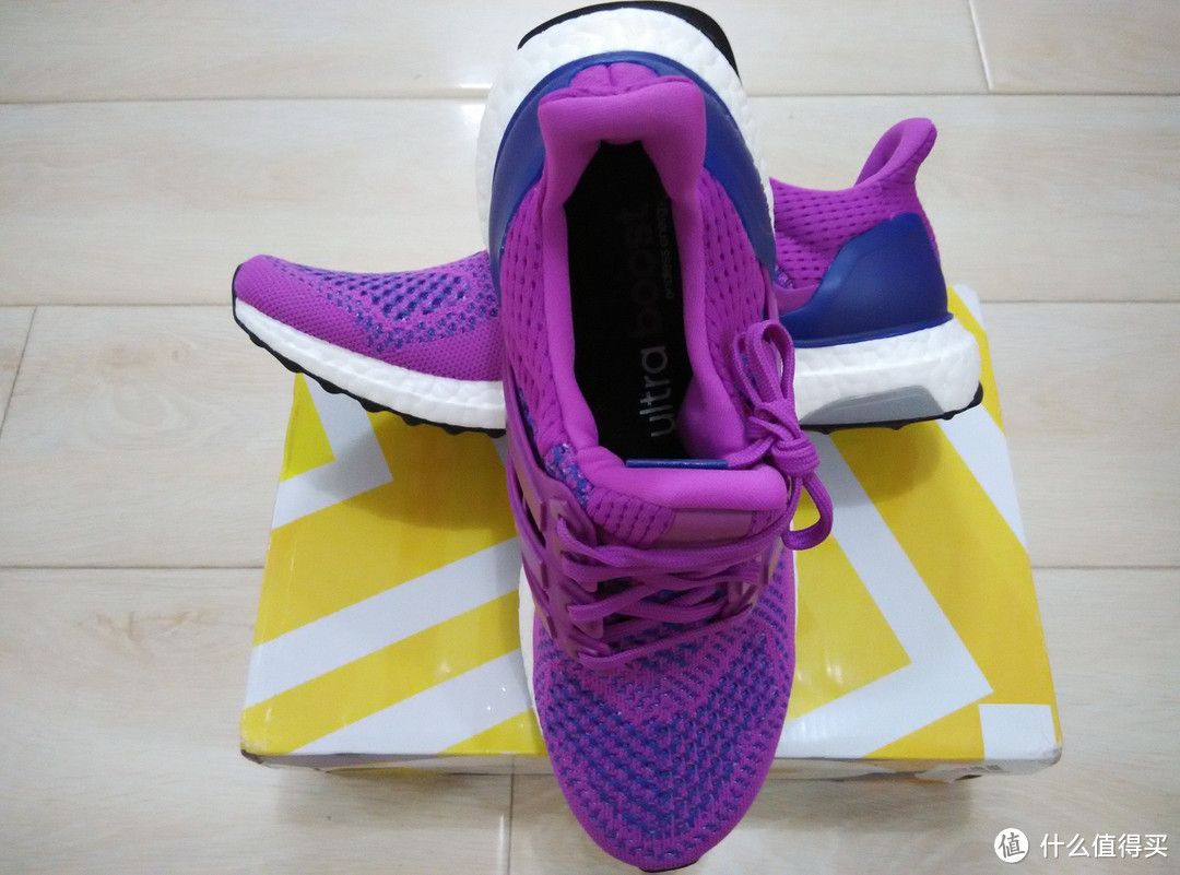 wiggle威骑购入 — Adidas Ultra Boost 女款跑鞋