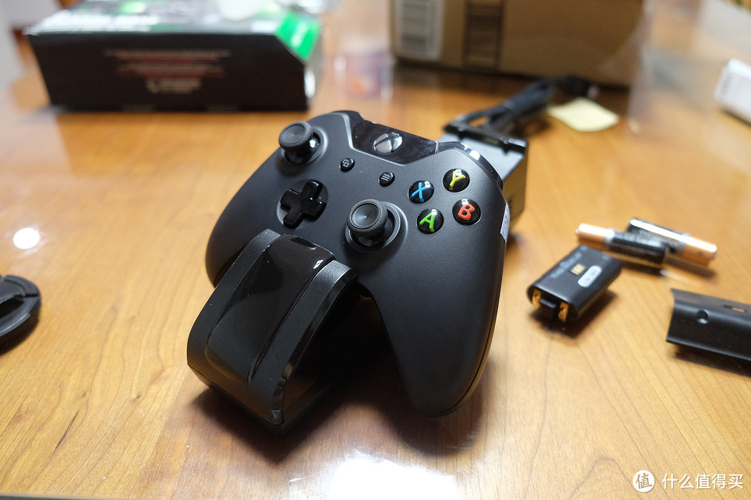 Nyko Charge Base For Xbox One拆箱及简单实用