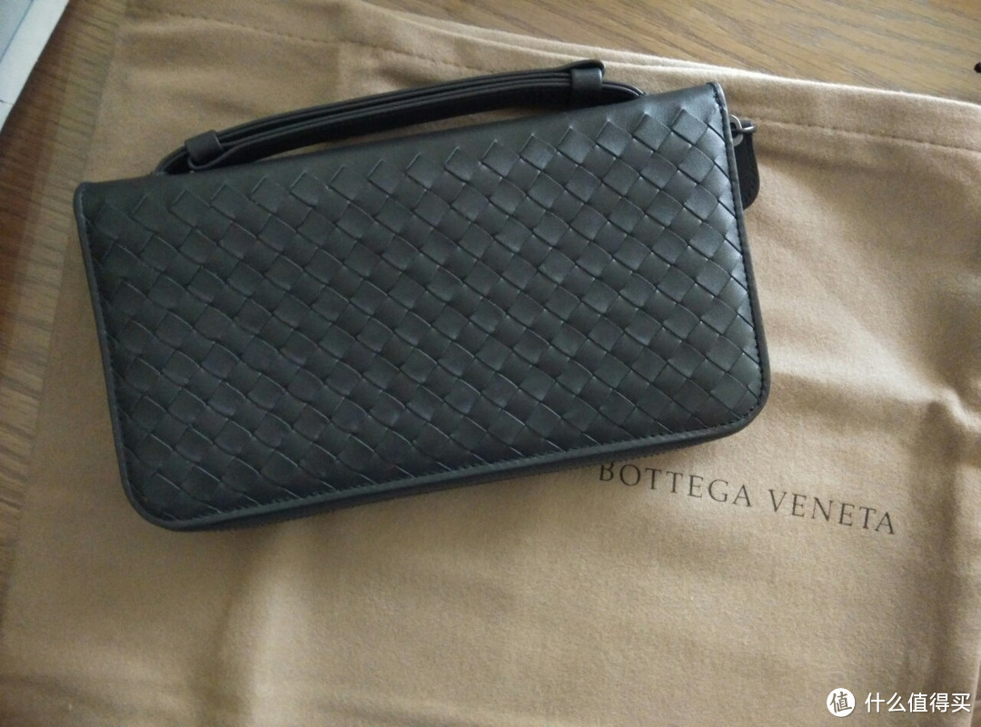 日亚入男款手拿包 Bottega Veneta(169730 V4651)