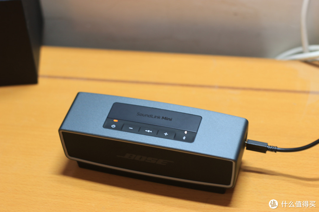 跟风低价入手 BOSE SoundLink Mini 2 蓝牙音箱