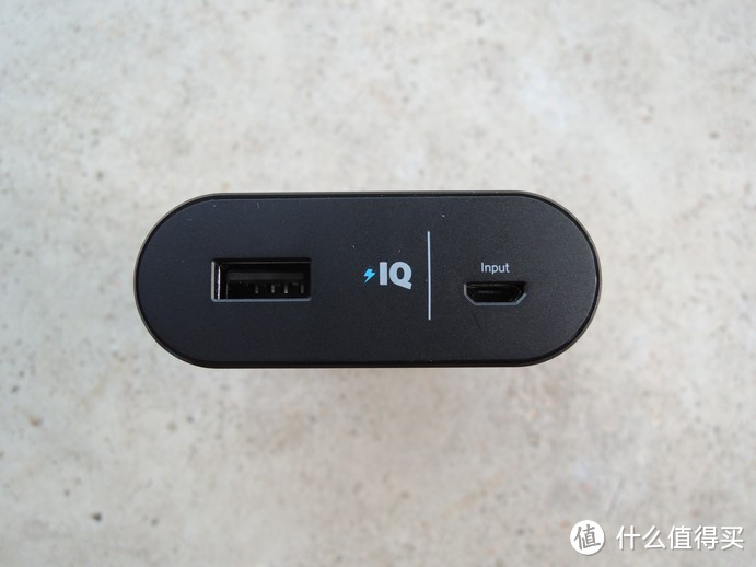 Anker 最新双向快充移动电源 PowerCore+ 10050 开箱