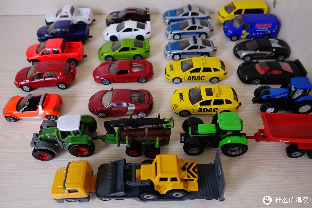 追忆童年的玩具车梦：德国SIKU口袋车开箱