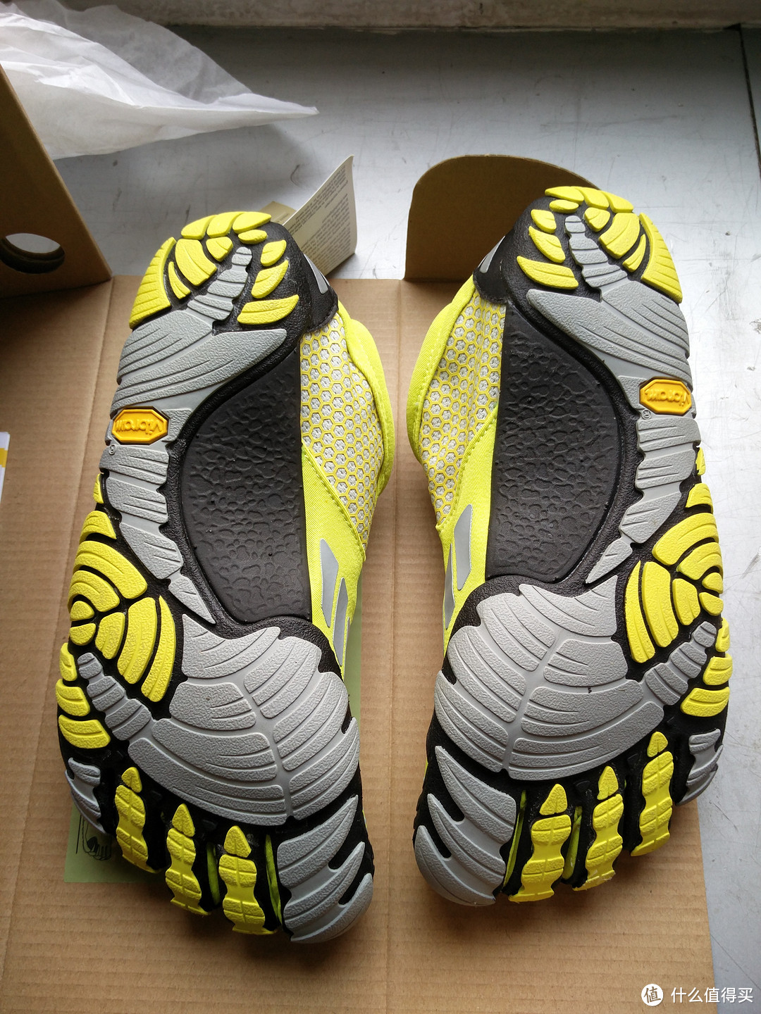 跟风入五指鞋 Vibram FiveFingers KMD Sport LS