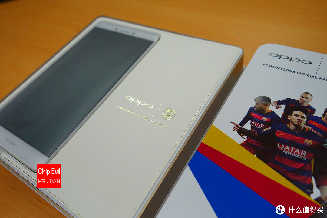 OPPO R7 PLUS 全网通64G 巴萨定制版 开箱