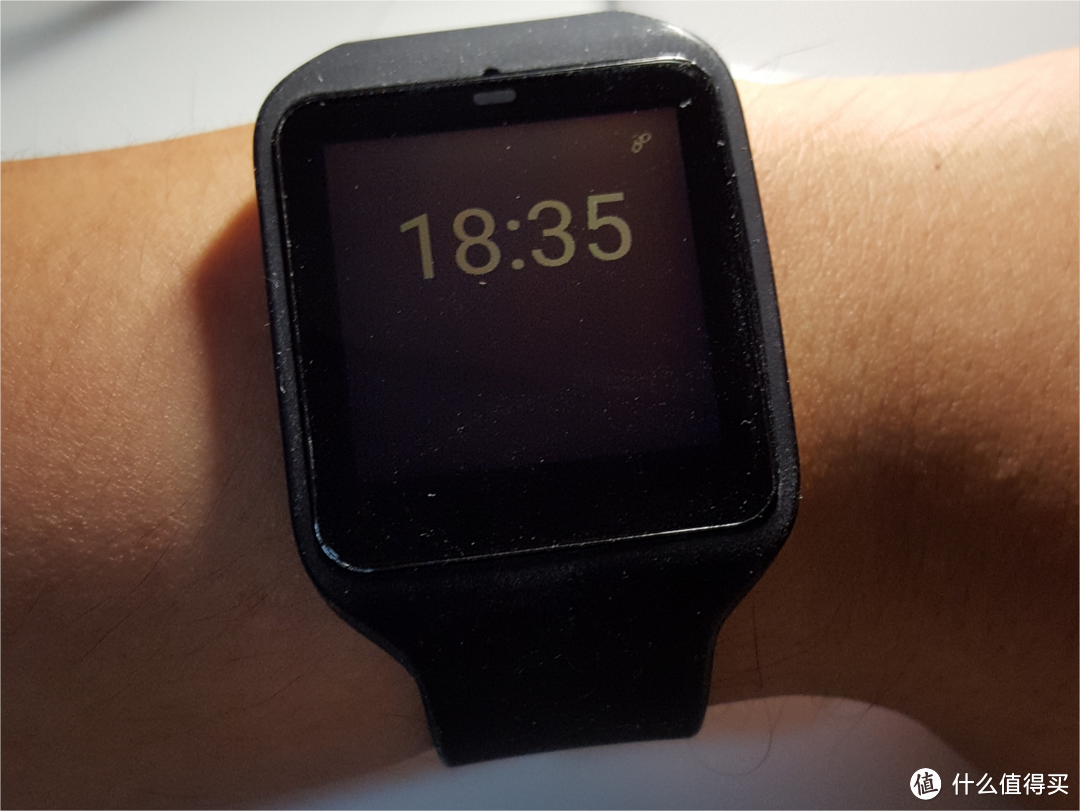 在国内小众使用的AndroidWear智能手表：SONY 索尼 smartwatch3