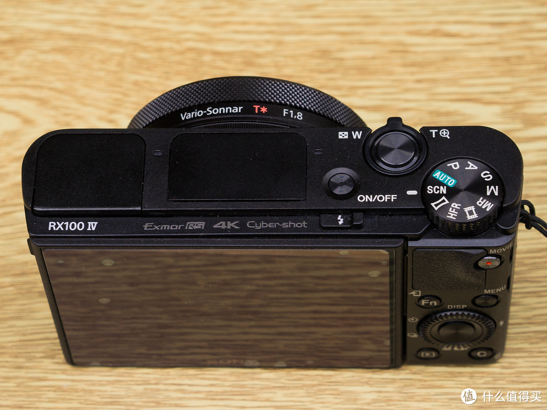 才知道平平淡淡是最真：SONY 索尼 黑卡 RX100 M4 开箱