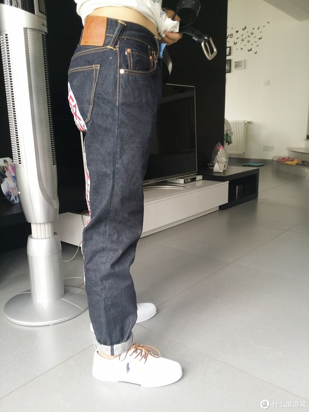 首次购入冠希哥代言的EVISU牛仔裤