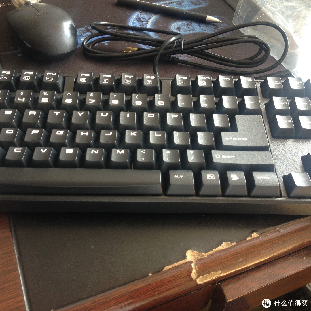 穷人首选：最便宜原厂轴 BenQ 明基 KX890 天机镜 机械键盘