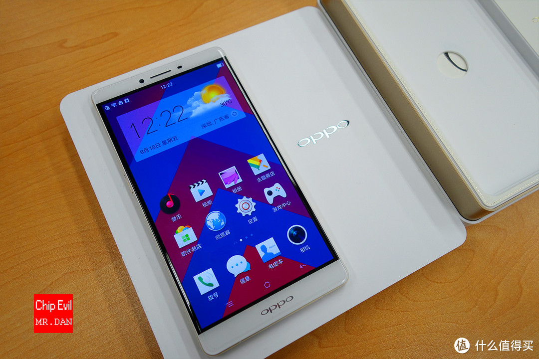 OPPO R7 PLUS 全网通64G 巴萨定制版 开箱