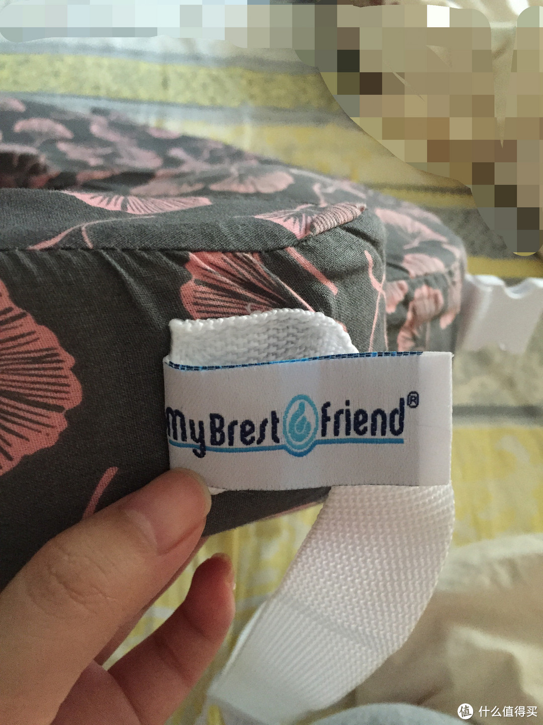 避免变成麒麟臂的好帮手——My Brest Friend哺乳枕