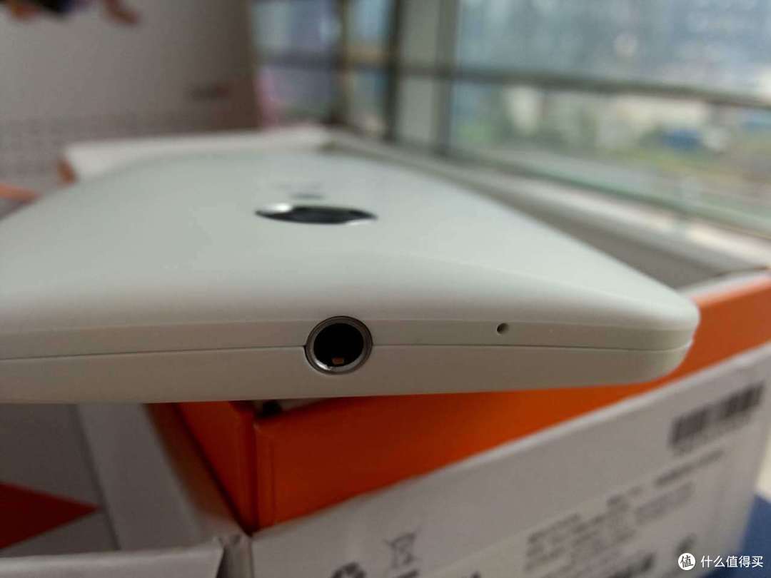 小惊喜的MOTOROLA 摩托罗拉 moto g (XT1079) 手机 开箱