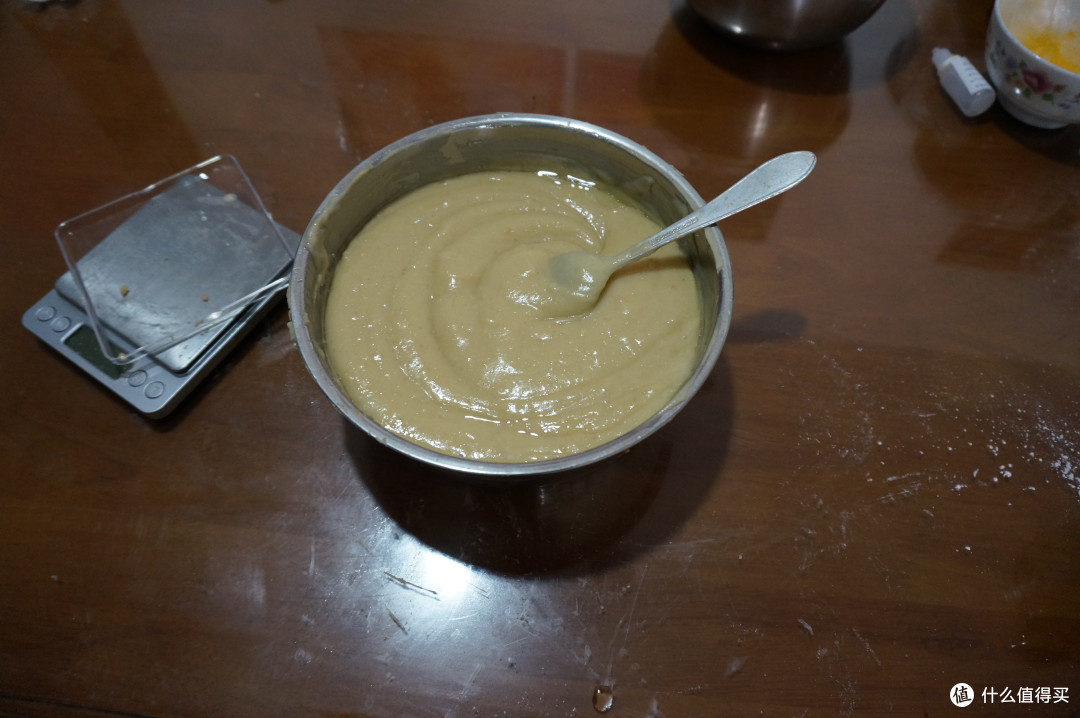 中秋必备美食:广式莲蓉蛋黄月饼--赶在节前的新手DIY攻略!