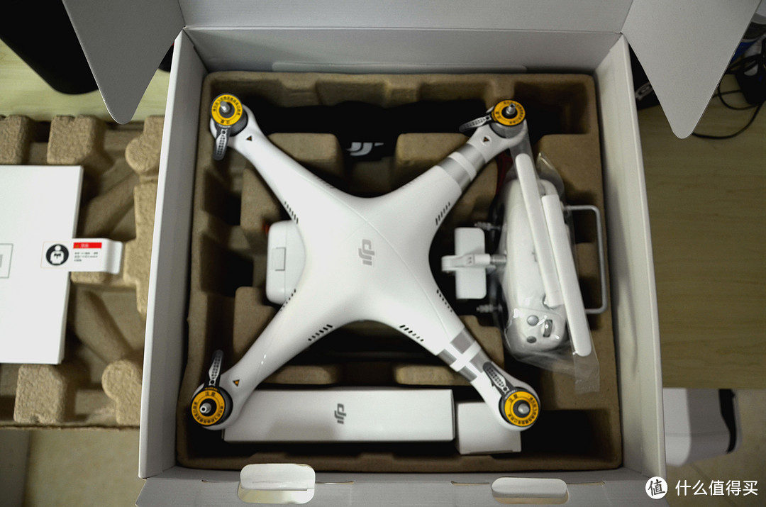 为了DJI 大疆 Phantom 3 Advanced 无人机，忍了两个月没剁手