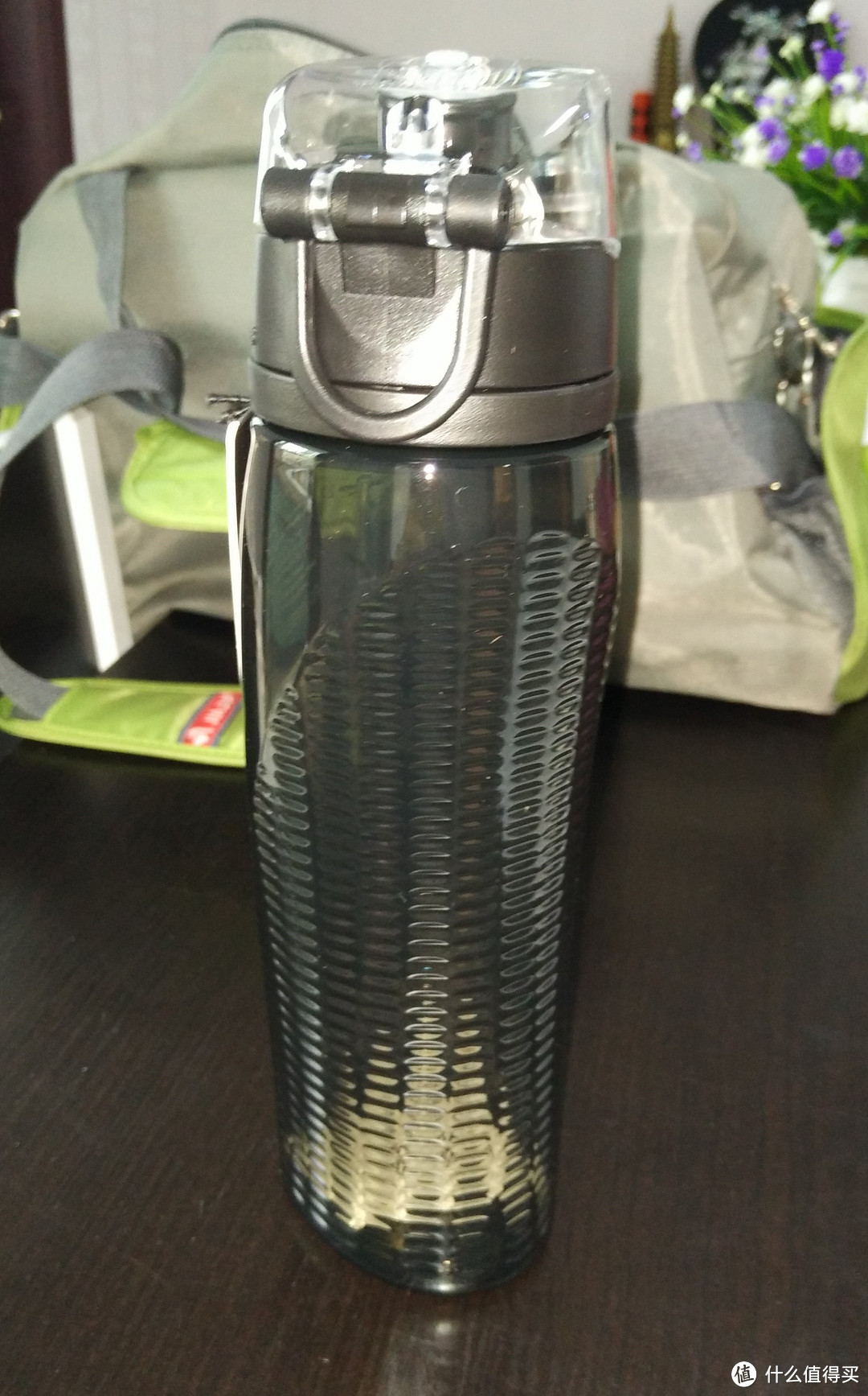 海淘初体验：THERMOS 膳魔师 Intak Hydration Bottle 一键开合运动水杯