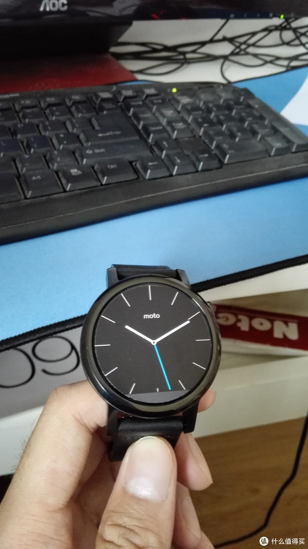 新一代 MOTO 360 智能手表简单开箱