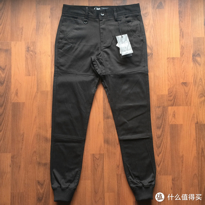 束脚是种态度：Publish legacy jogger pants 束脚裤