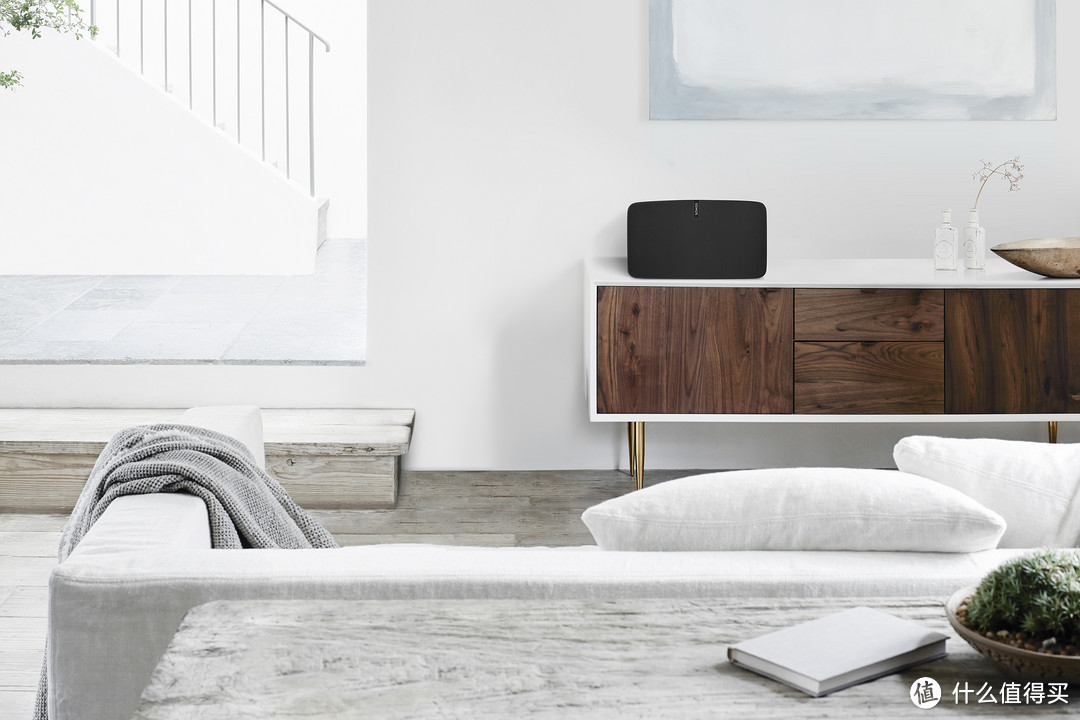 外观更时尚输出更强大:SONOS 发布 2代Play:5无线多媒体音箱