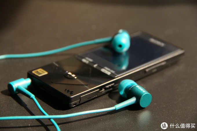 索尼大法好:SONY MDR-EX750AP入耳式耳机