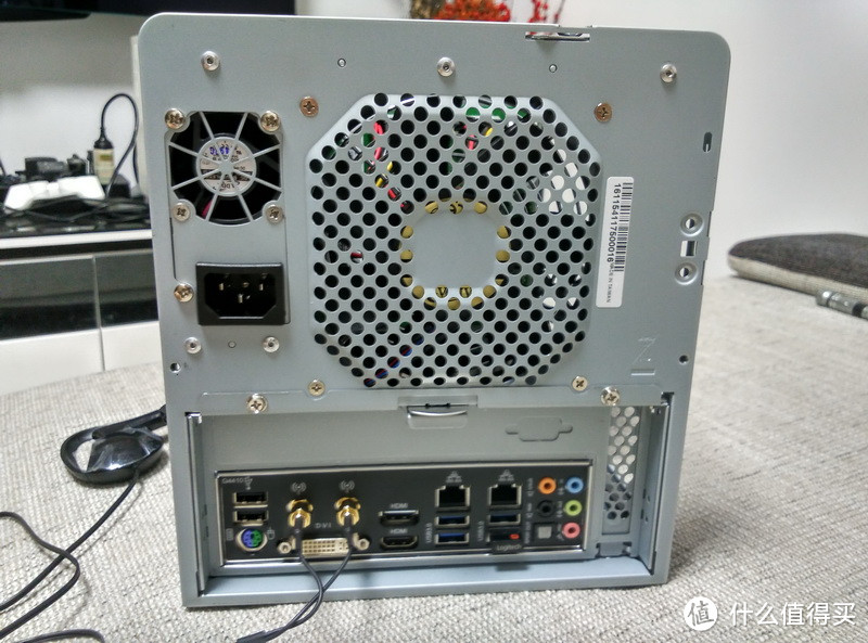 基于迎广MS-04搭建客厅HTPC+NAS