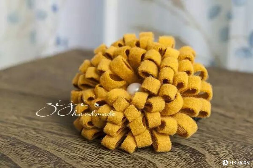 圆圆惹人爱的乒乓菊DIY发饰