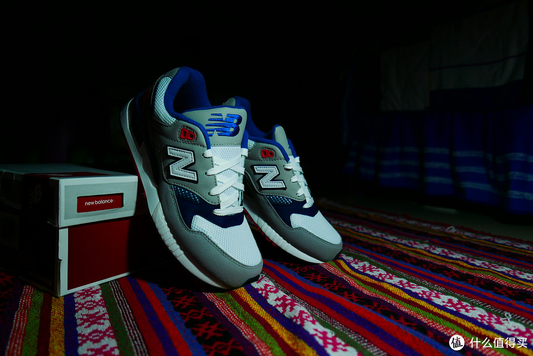 暗骚的配色：小晒 New Balance 530 跑鞋