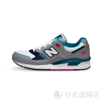 暗骚的配色：小晒 New Balance 530 跑鞋