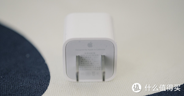 Apple Lightning to USB Cable 数据线 开箱