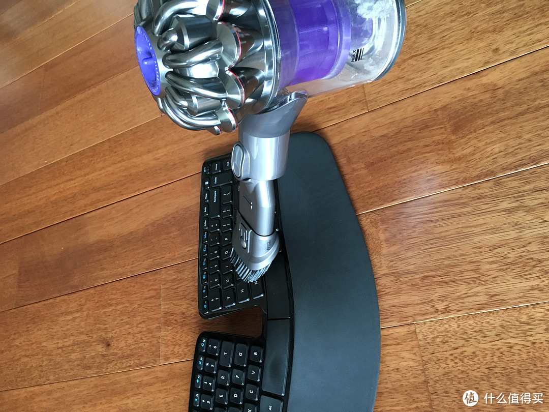 Dyson 戴森 V6 Motorhead 手持式家用吸尘器开箱