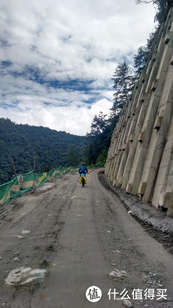 行走在天路，痛并快乐着：我的2015川藏南线骑行记录