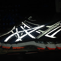 ASICS 亚瑟士 GT-2000 2 Lite-Show 跑鞋 使用感受