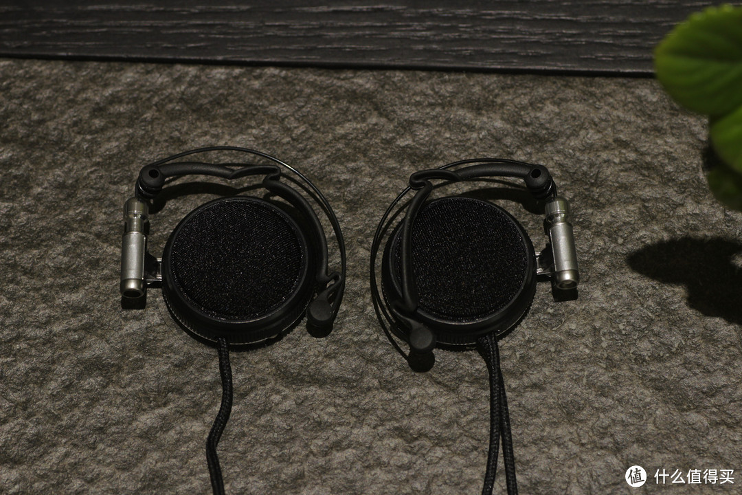 audio-technica 铁三角 ATH-EM7X 耳挂式耳机 开箱