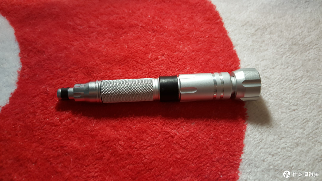 更称手的拆机工具:HIT 玺力 HS-2202 螺丝刀套装
