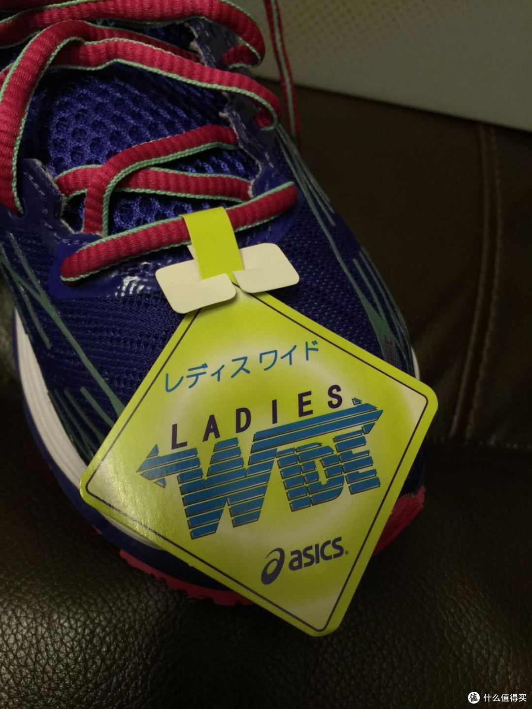 Asics 亚瑟士 GEL-NIMBUS 17跑鞋附日亚ASICS尺码感受