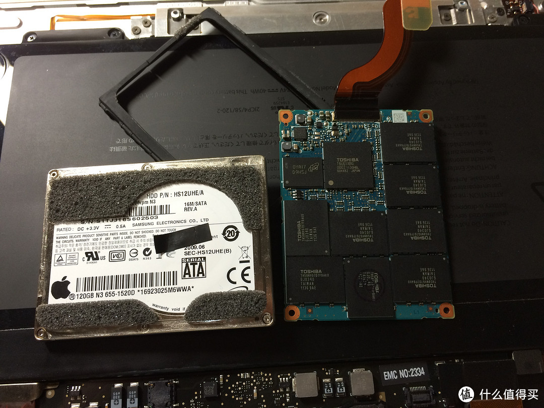 电钻暴力拆解，为09年的 MacBook Air 更换ssd