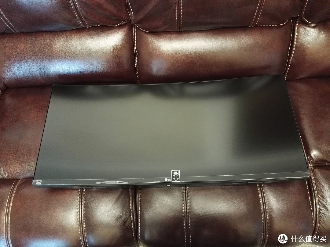 LG 34UC87C 34英寸显示器 & Loctek 乐歌 10KG 气弹簧支架 开箱