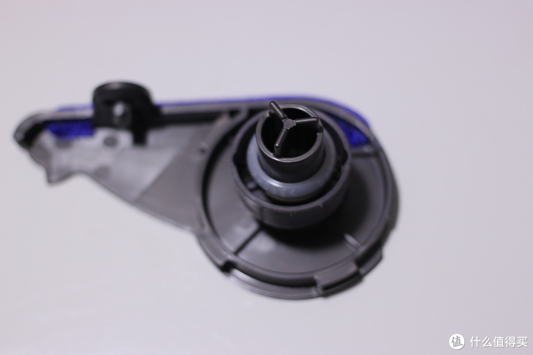 Dyson 戴森 V6 Fluffy 无绳真空吸尘器 开箱