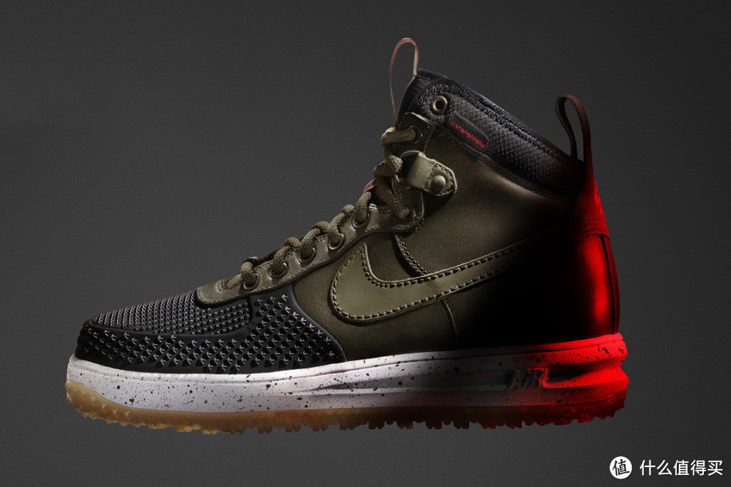 兼顾功能及时尚：NIKE 耐克 发布 全新Sneakerboots 2015系列鞋款