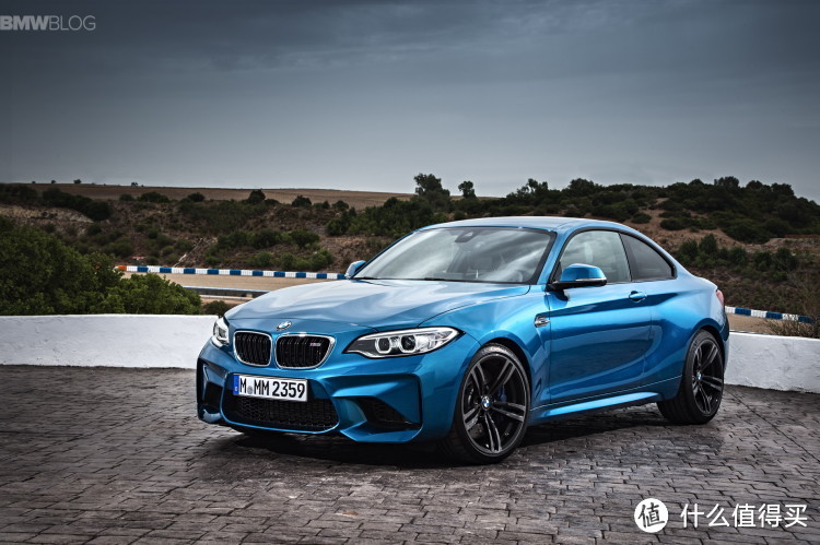 凶猛外观加强劲动力：BMW 宝马 正式发布 M2车型